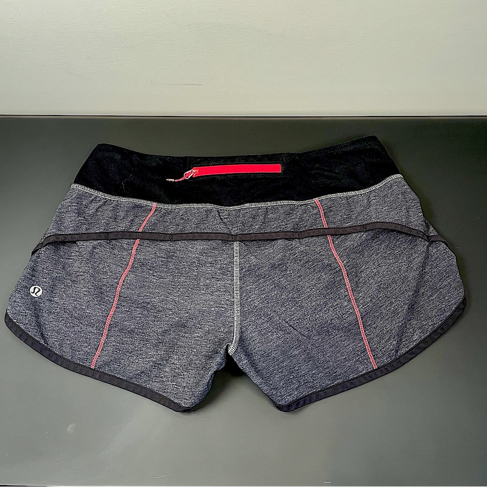 Lululemon Speed Up Low-Rise 2.5”